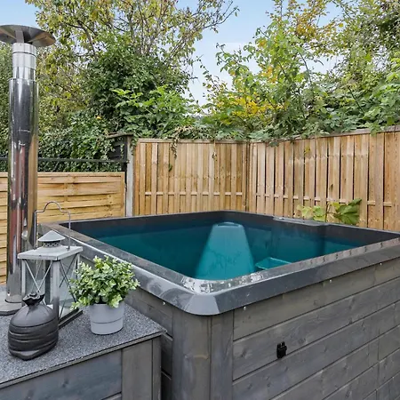 Awesome In With Sauna