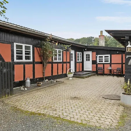 Awesome In With Sauna بيت للعطل