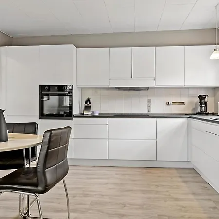 بيت للعطل Awesome In With Sauna *